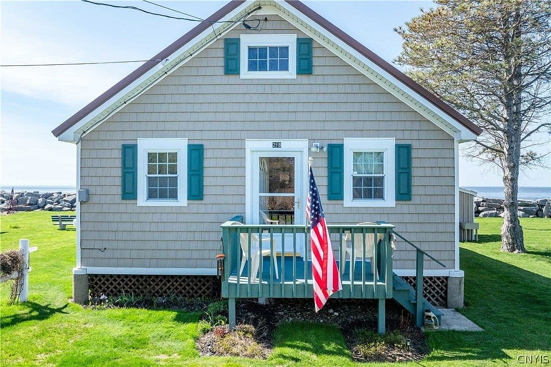 Primary listing photo