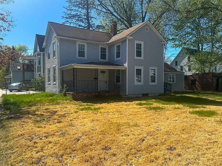Listing photo