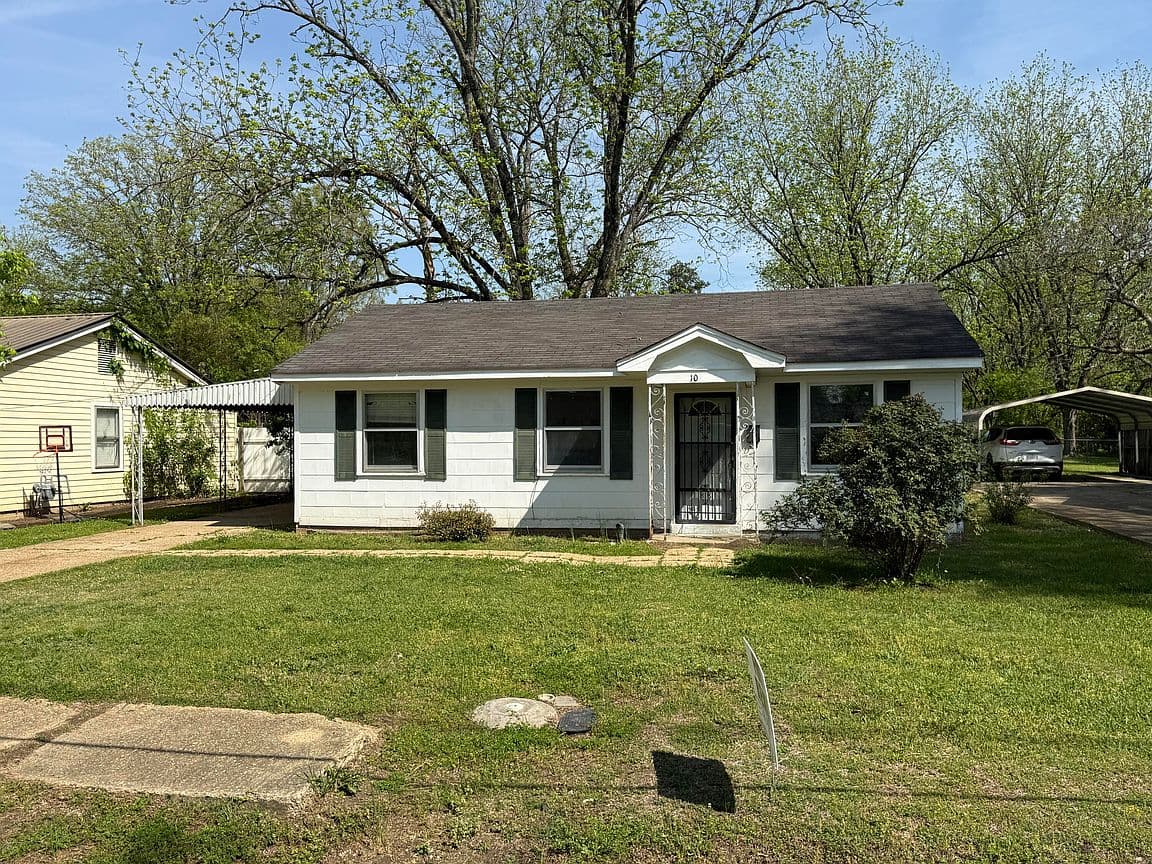 Primary listing photo