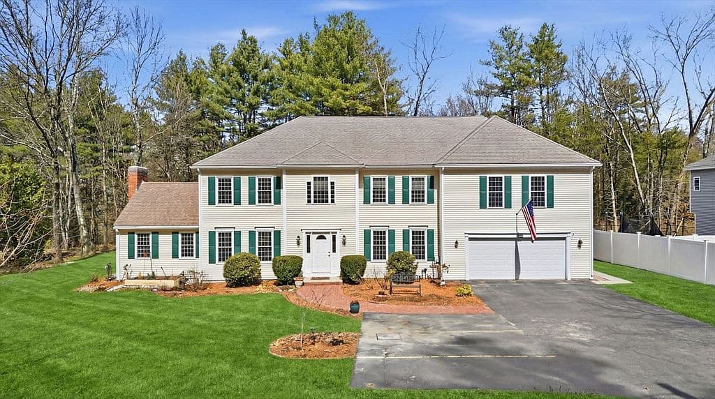 Primary listing photo