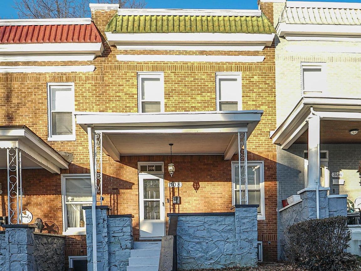 Primary listing photo