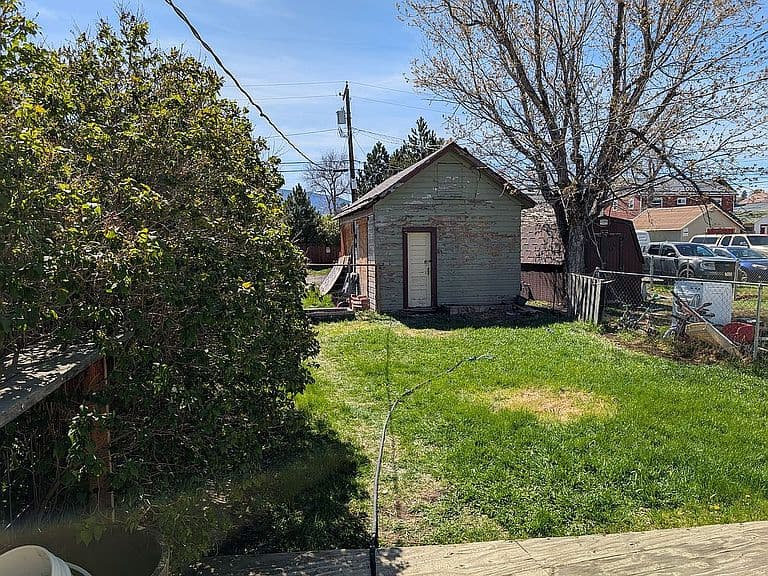 Listing photo 4