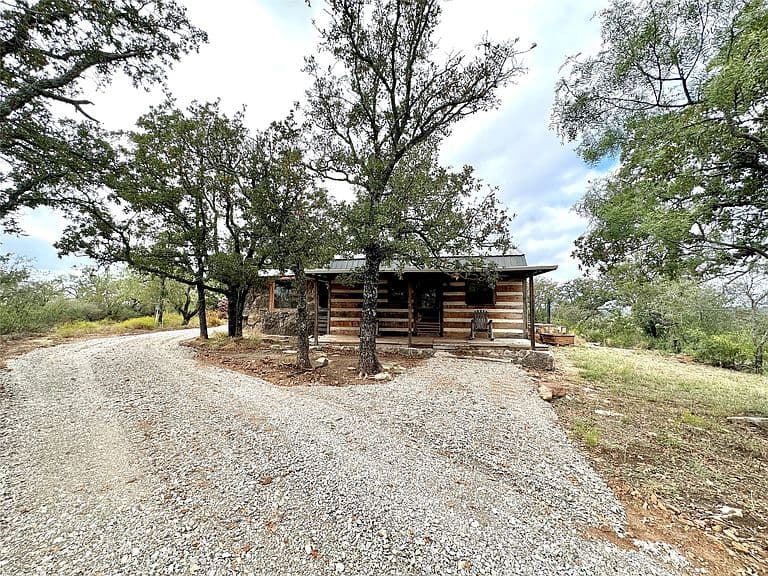 Listing photo