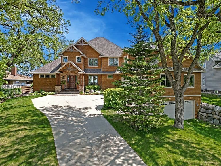 Listing photo