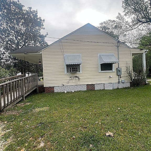 Listing photo 2