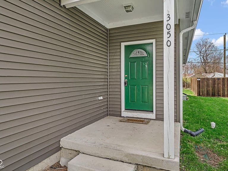 Listing photo 4