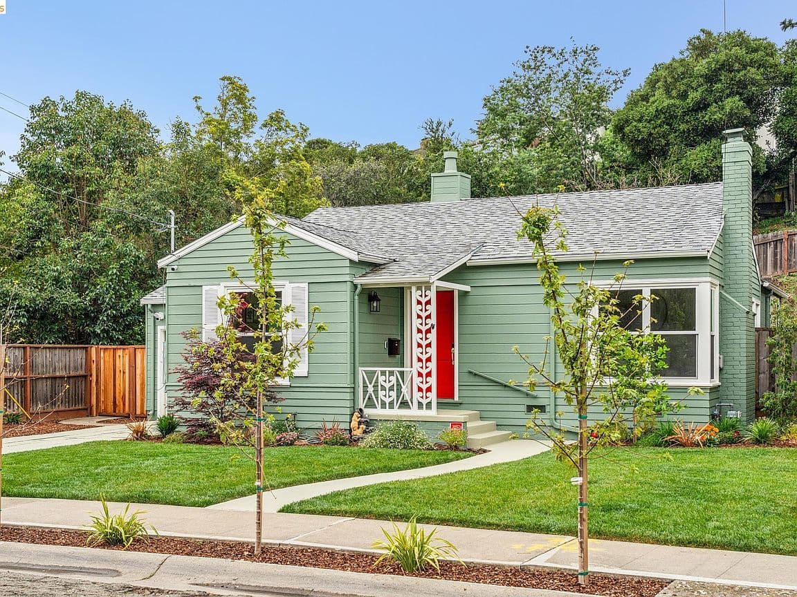 Primary listing photo