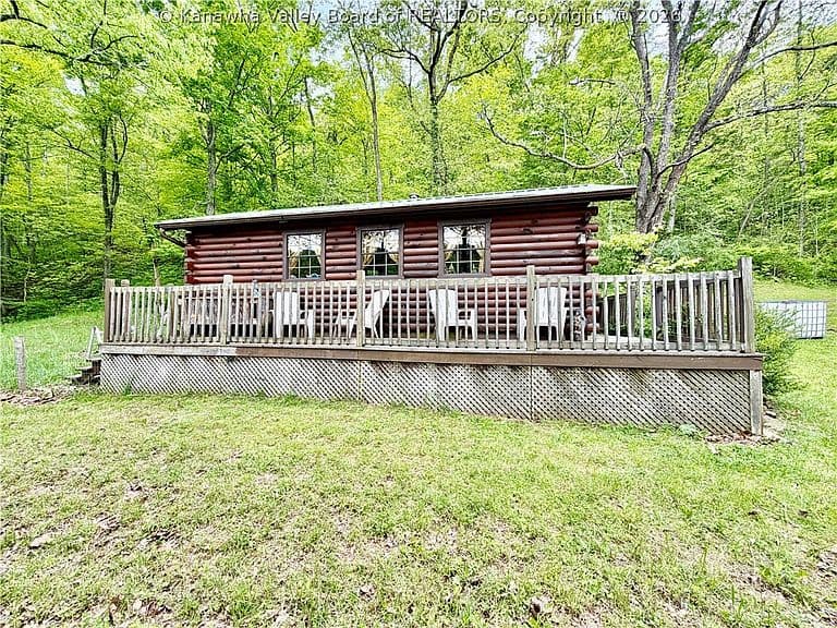 Listing photo 2