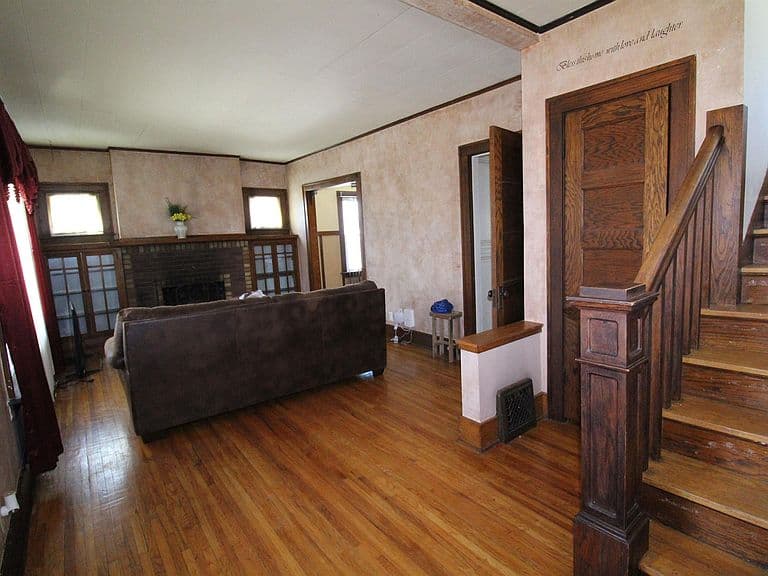Listing photo 3