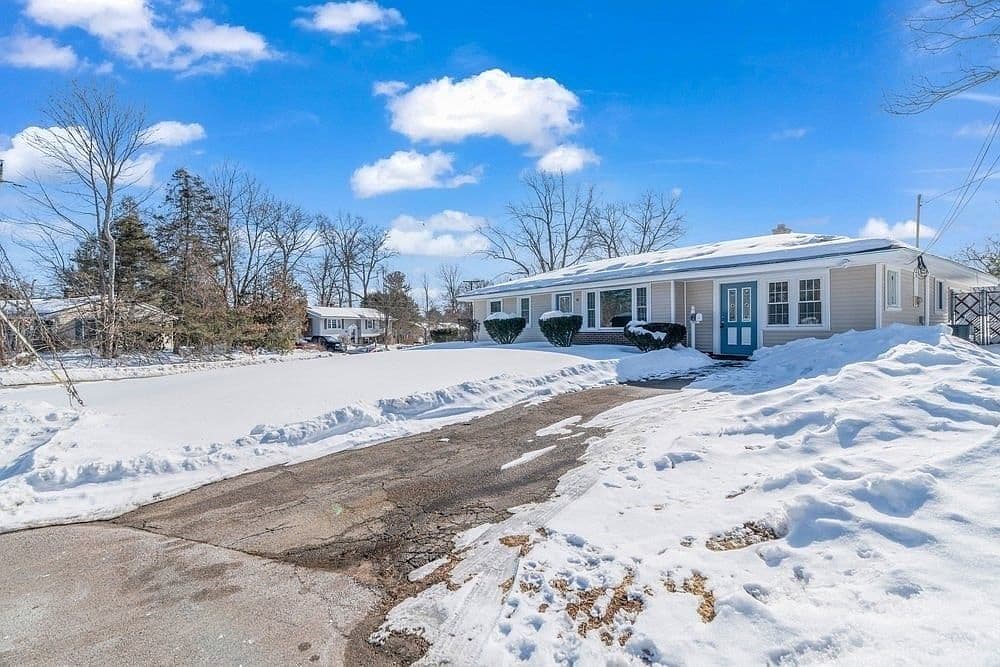 Primary listing photo