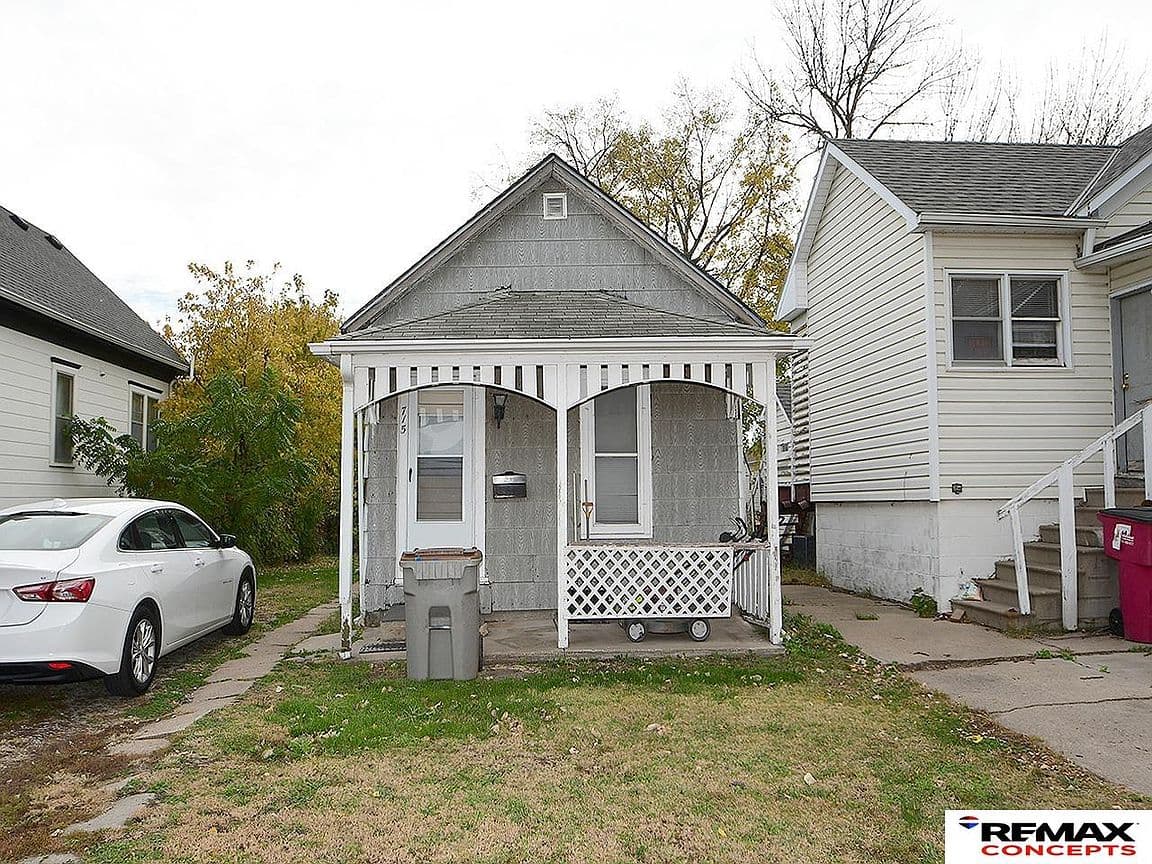 Primary listing photo