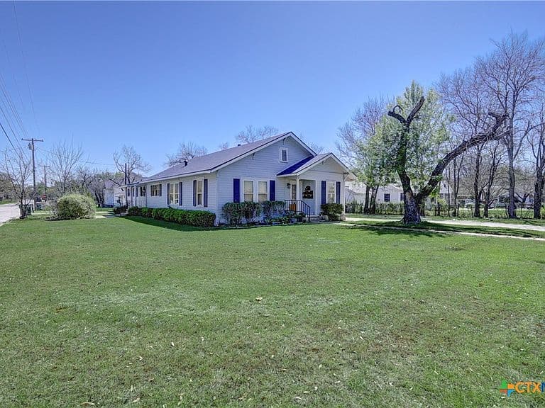 Listing photo