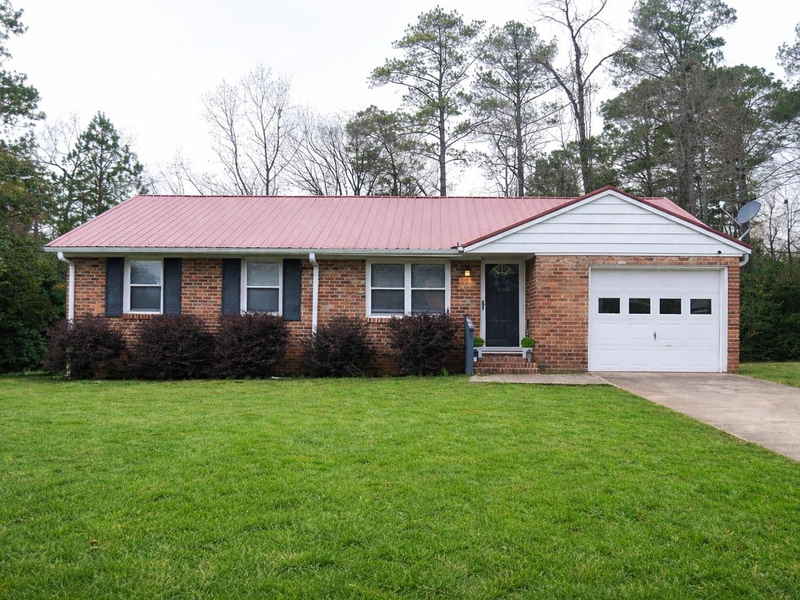 Primary listing photo