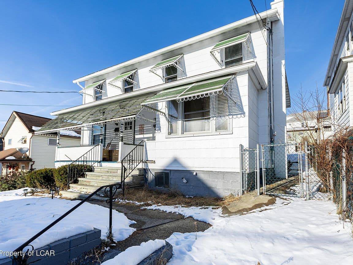Primary listing photo