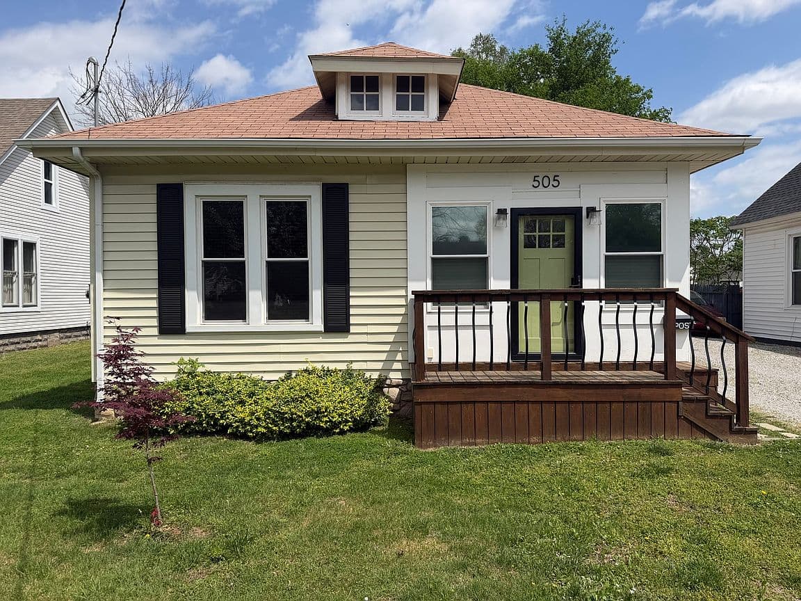 Primary listing photo