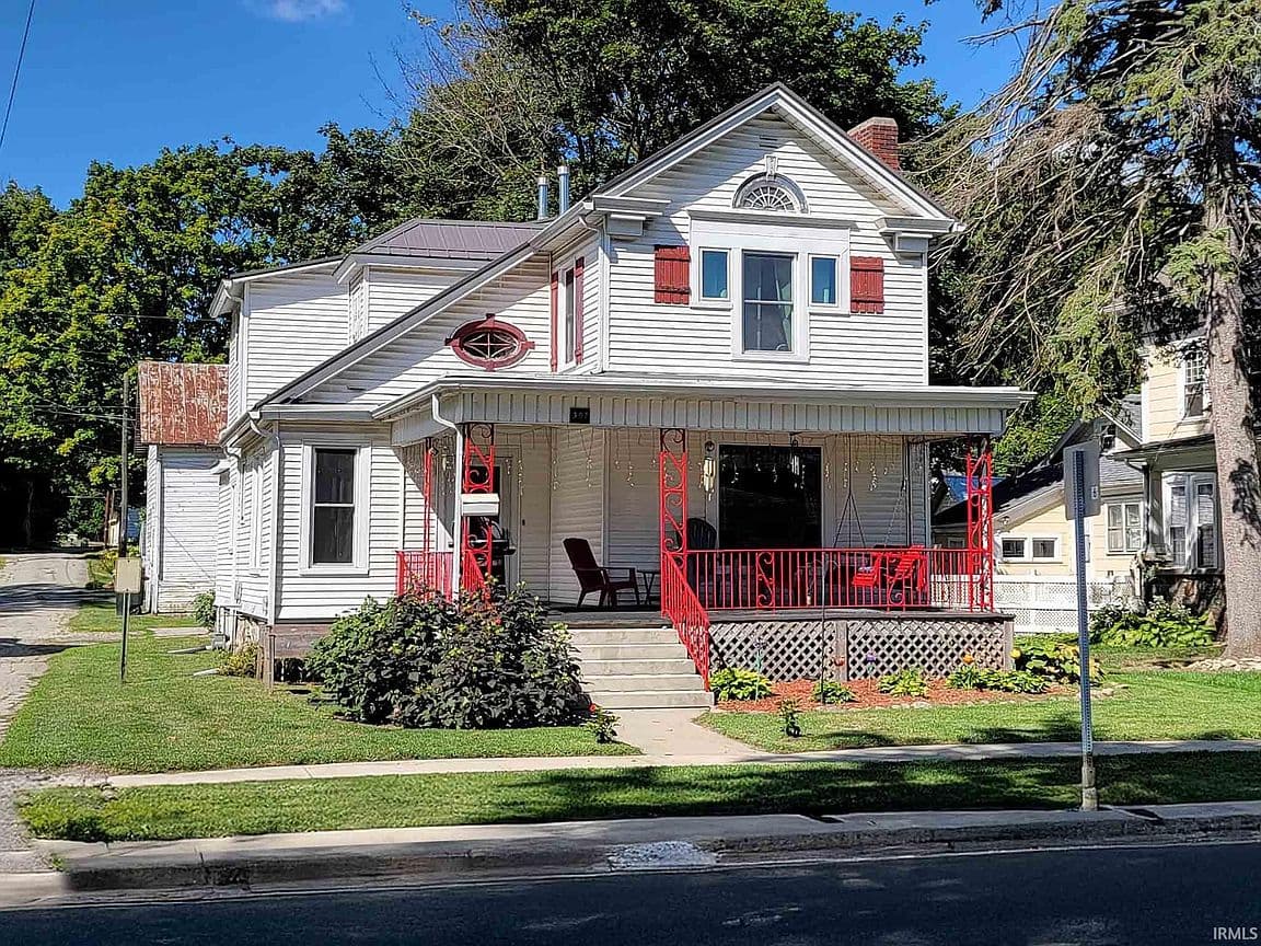 Primary listing photo