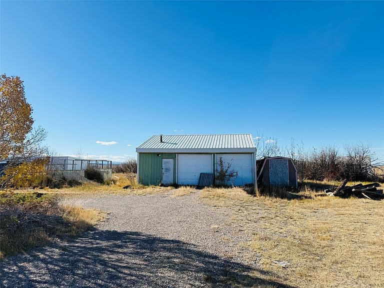 Listing photo 5