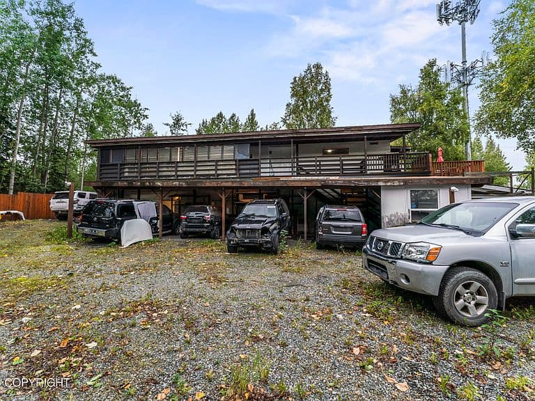 Listing photo 5