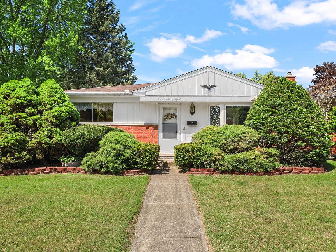 Primary listing photo