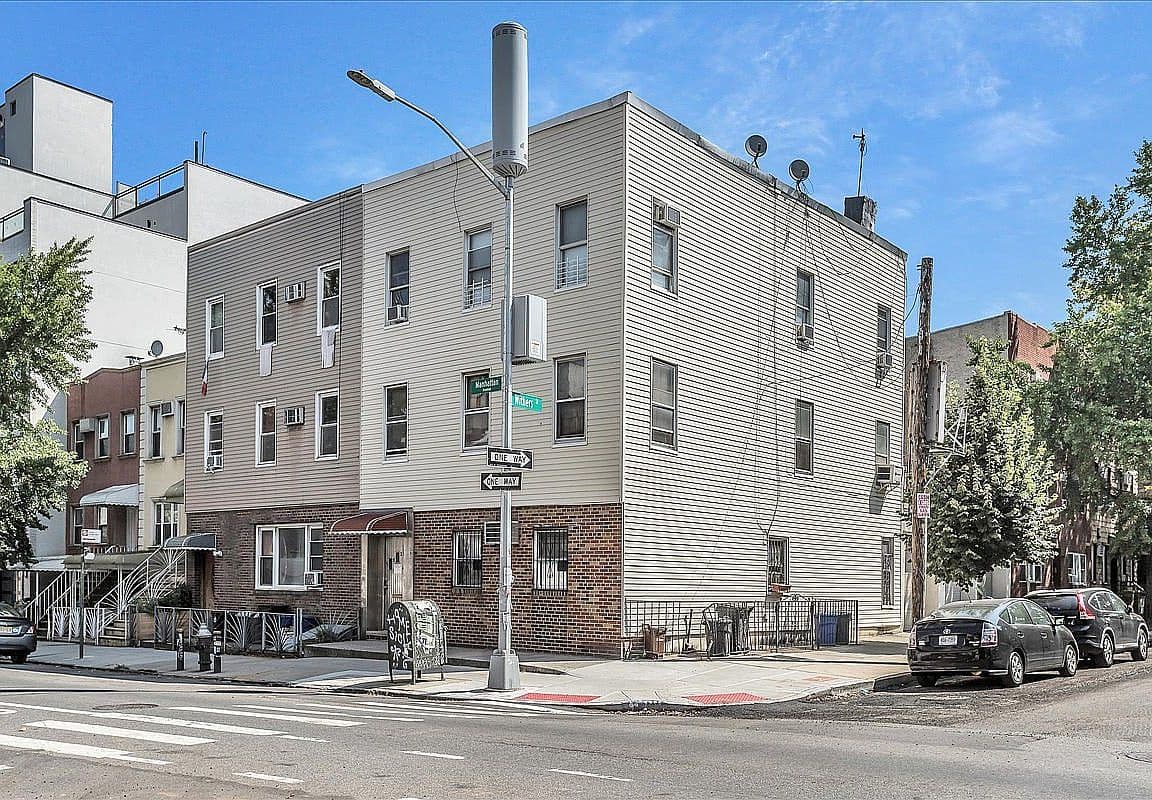 Primary listing photo