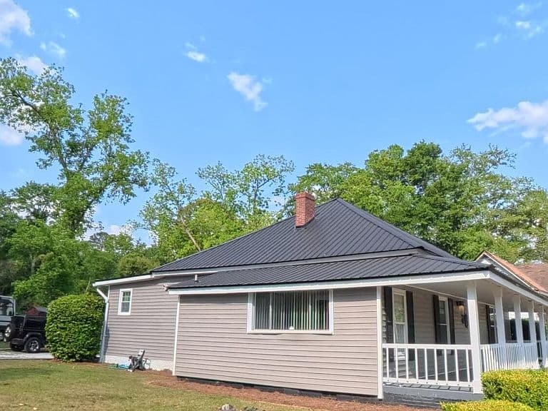Listing photo 4