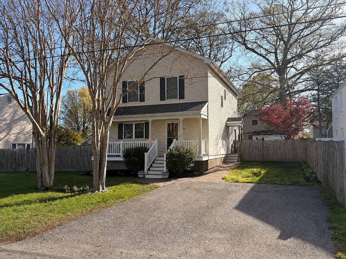 Primary listing photo