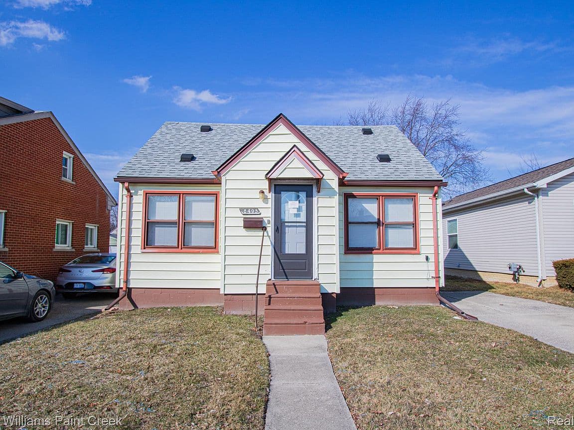 Primary listing photo