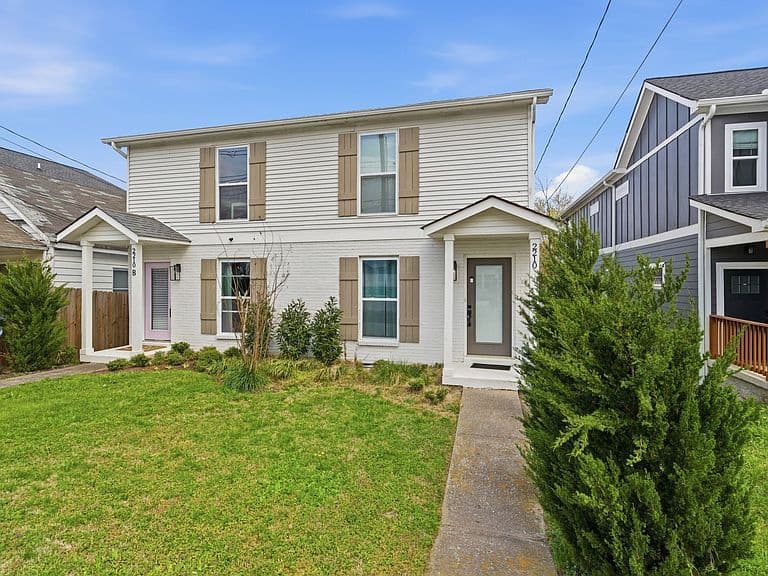 Listing photo 3