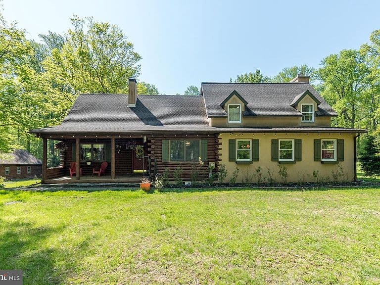 Listing photo