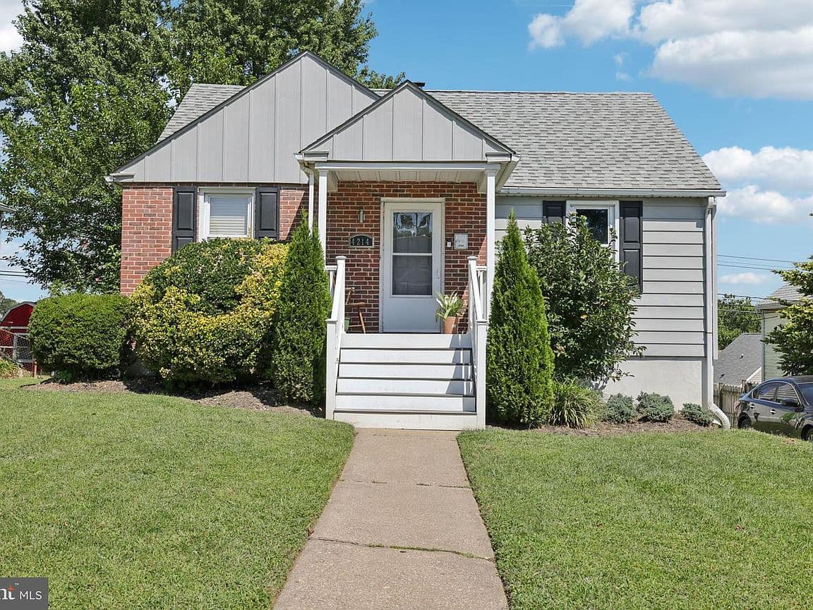 Primary listing photo