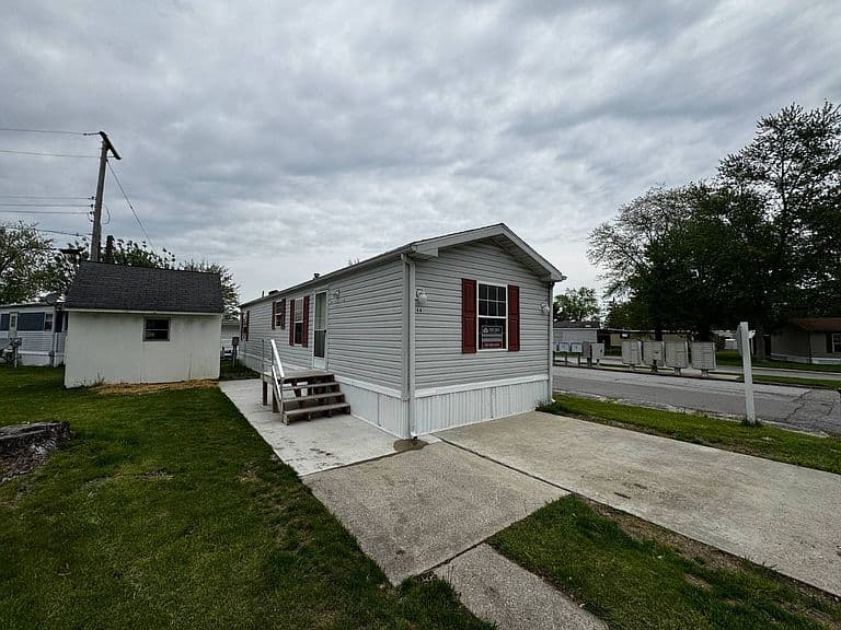 Listing photo