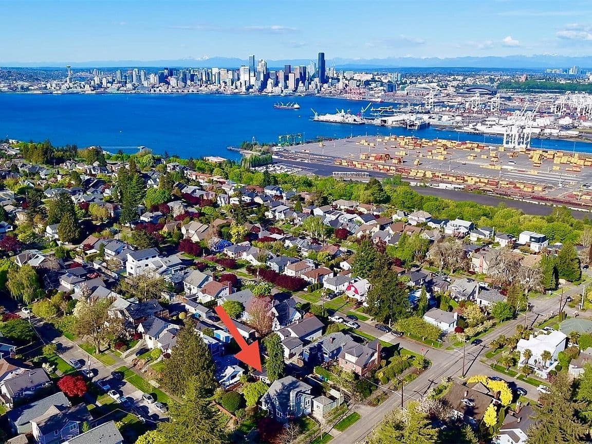 Primary listing photo