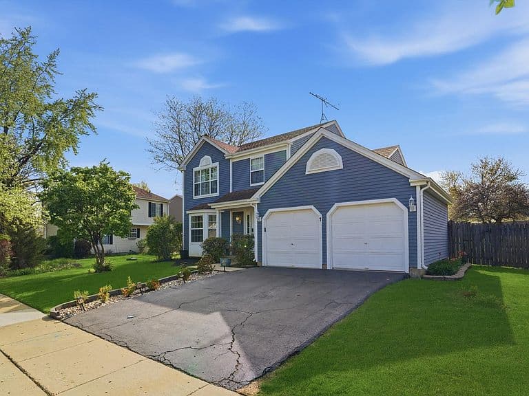 Listing photo 3