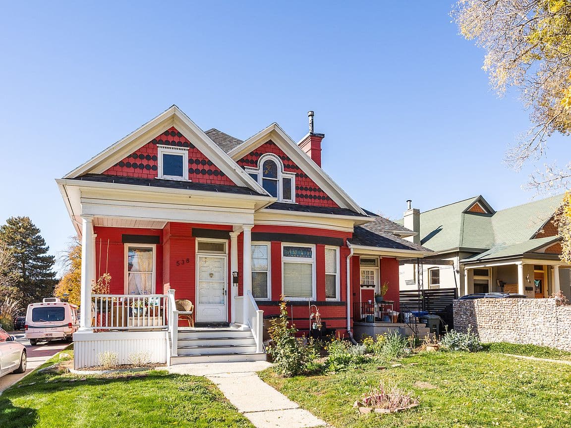 Primary listing photo