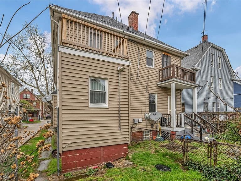 Listing photo 4