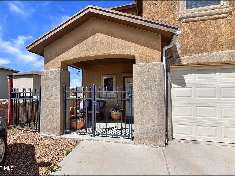 Listing photo 4
