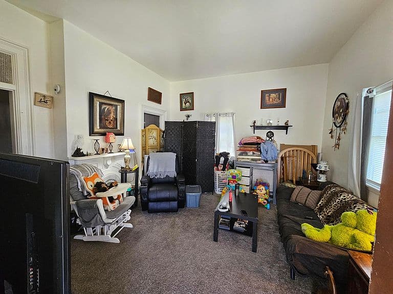 Listing photo 4