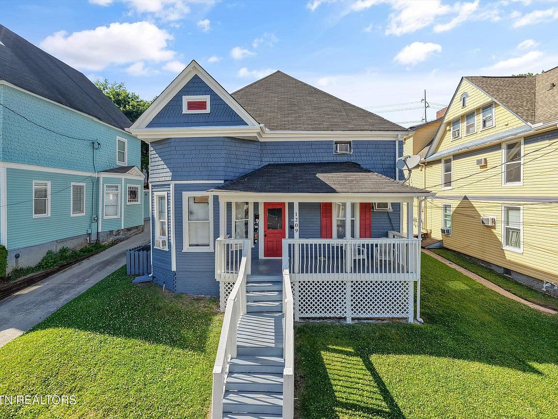 Primary listing photo