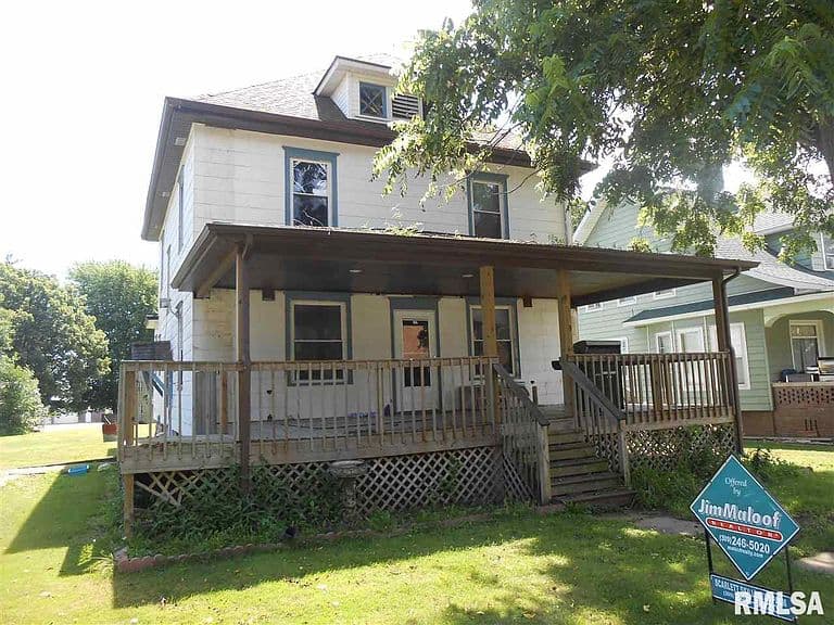 Listing photo 2