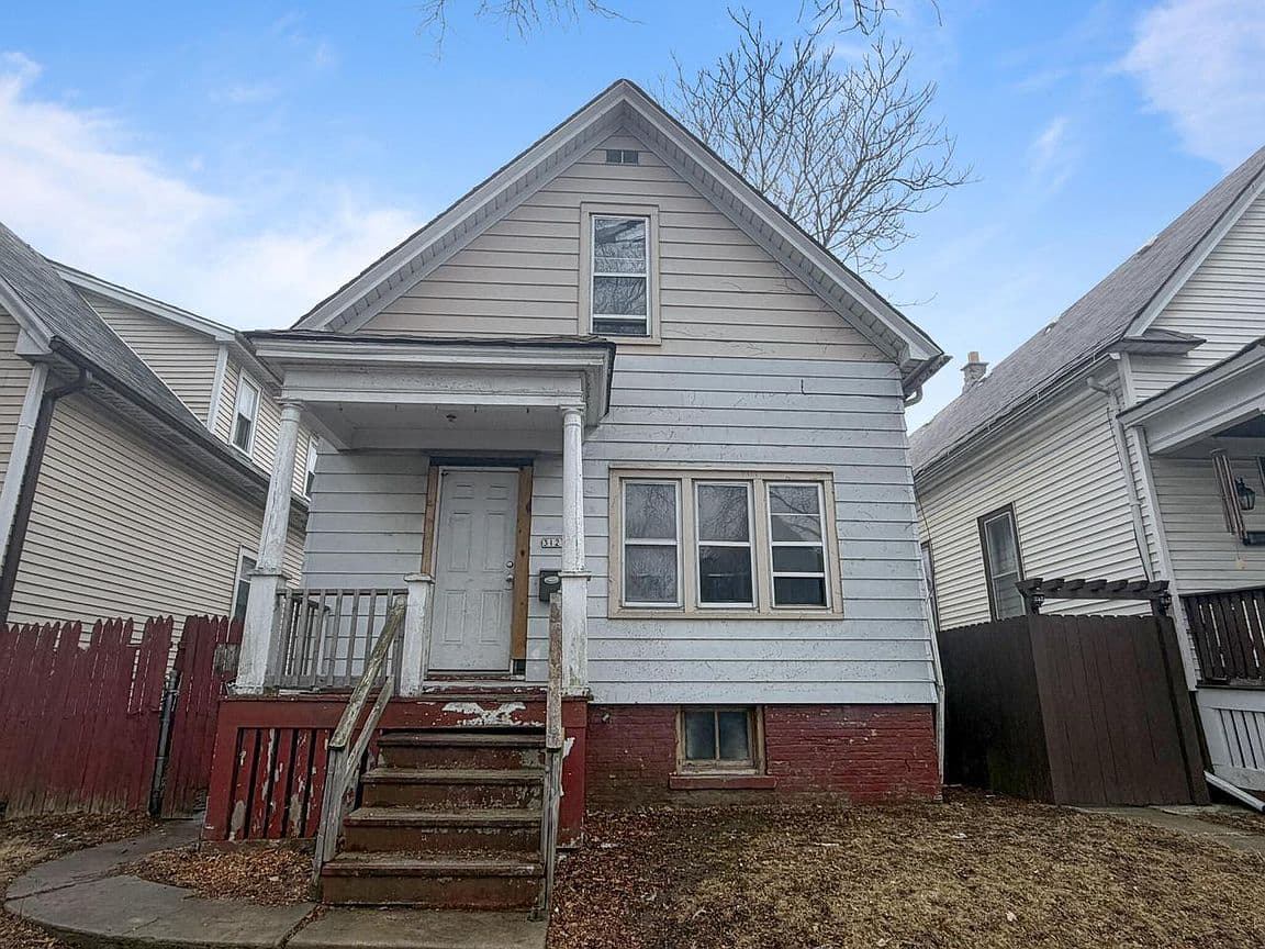 Primary listing photo
