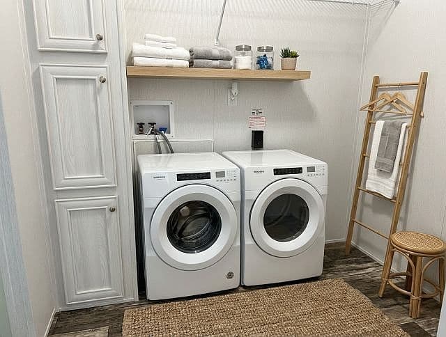 Listing photo 5