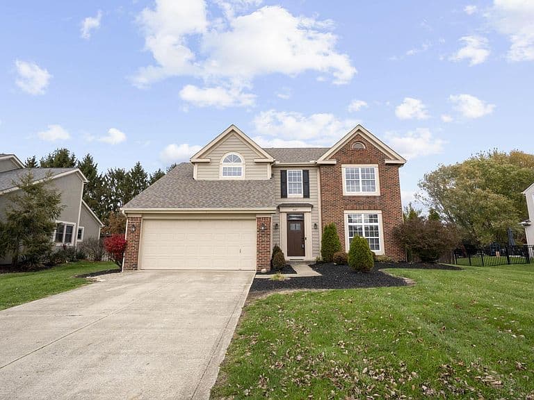 Listing photo 3