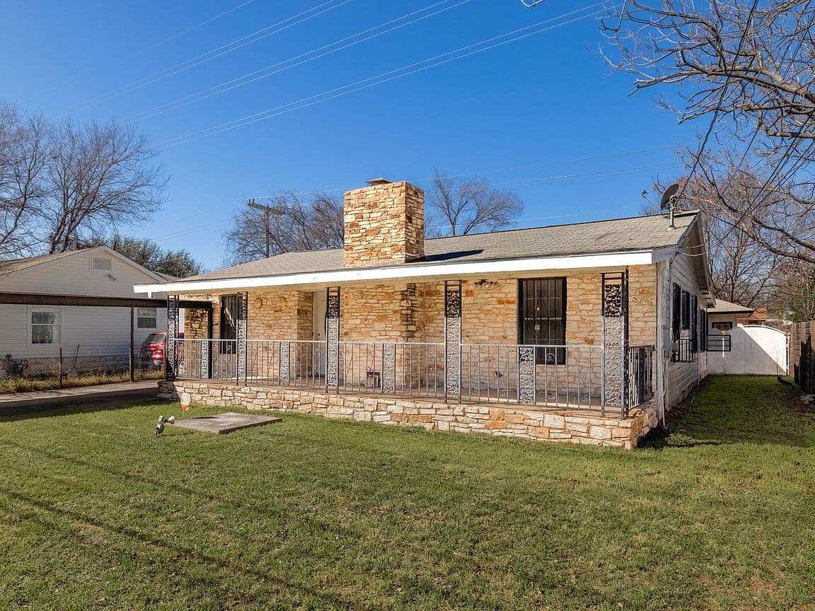 Primary listing photo
