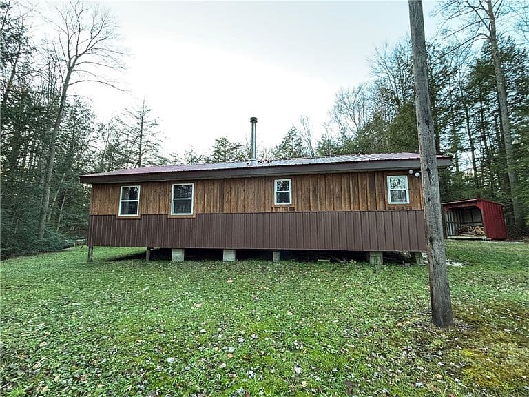 Listing photo 5