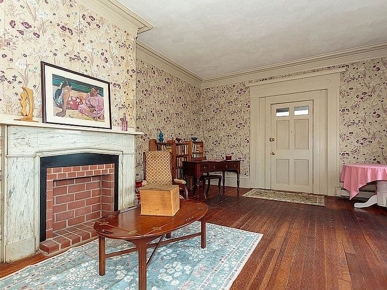 Listing photo 4
