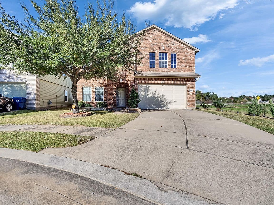Primary listing photo