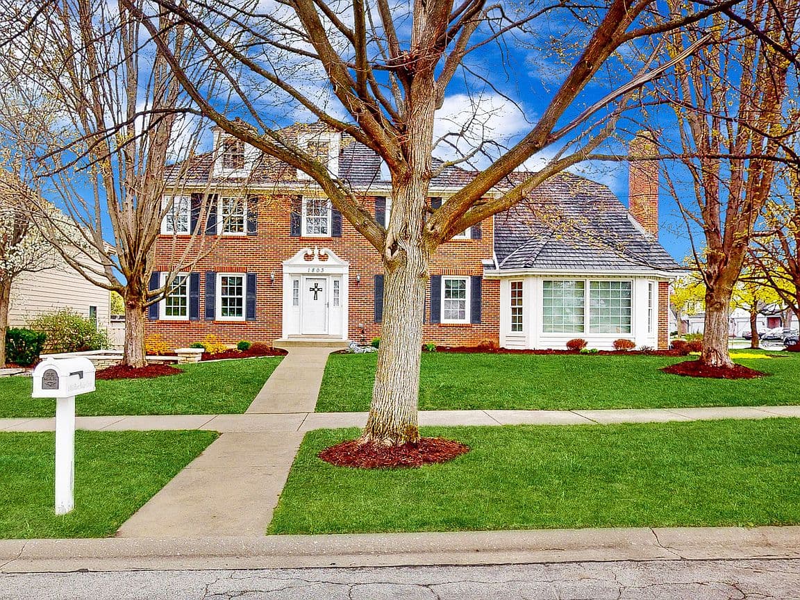 Primary listing photo