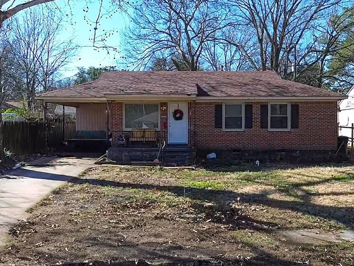 Primary listing photo