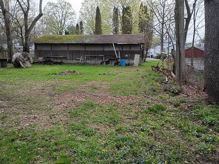 Listing photo 5