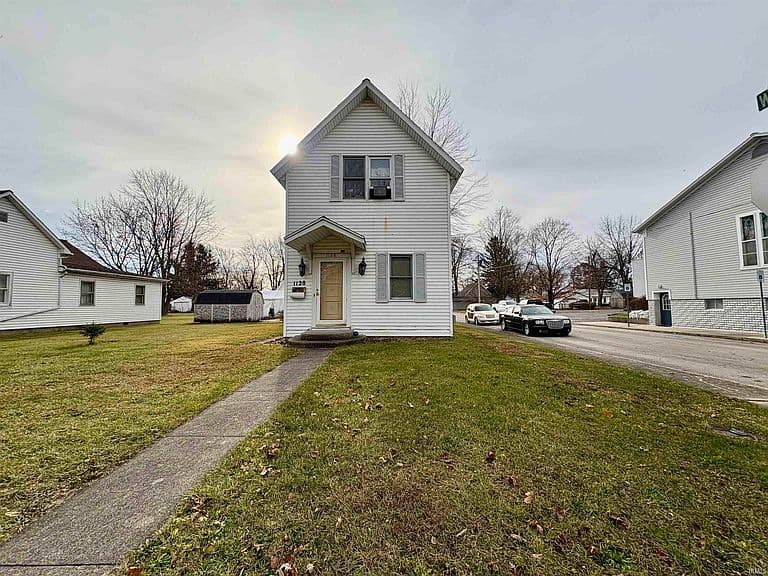 Listing photo 3